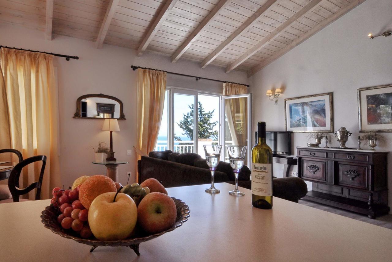 Veroniki Penthouse Deluxe Apartment Агиос-Иоаннис-Перист Экстерьер фото